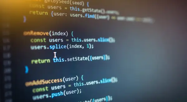 Fragment kodu JavaScript, który może być częścią aplikacji zbudowanej w **React** lub **Angular**.