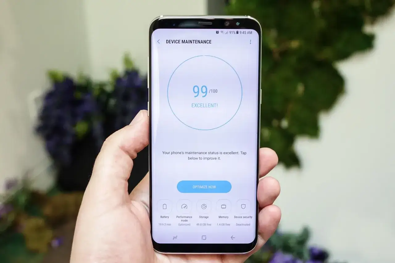 Darmowy antywirus na Androida w akcji! Telefon zoptymalizowany, ocena 99/100. Zadbaj o swoje urządzenie.