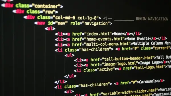 Kod HTML strony internetowej, gotowy do wysłania komendą `git push origin`.